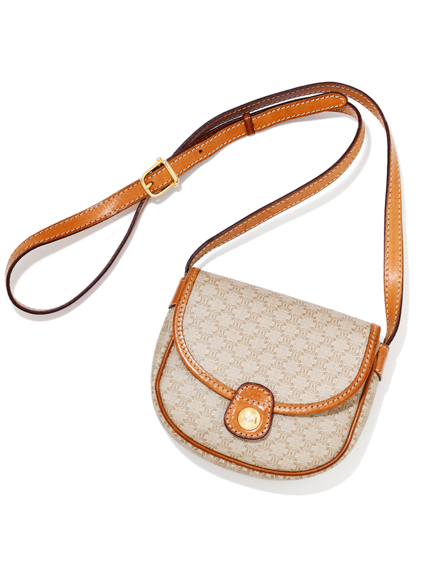 CELINEマカダムモノグラムラウンドショルダー