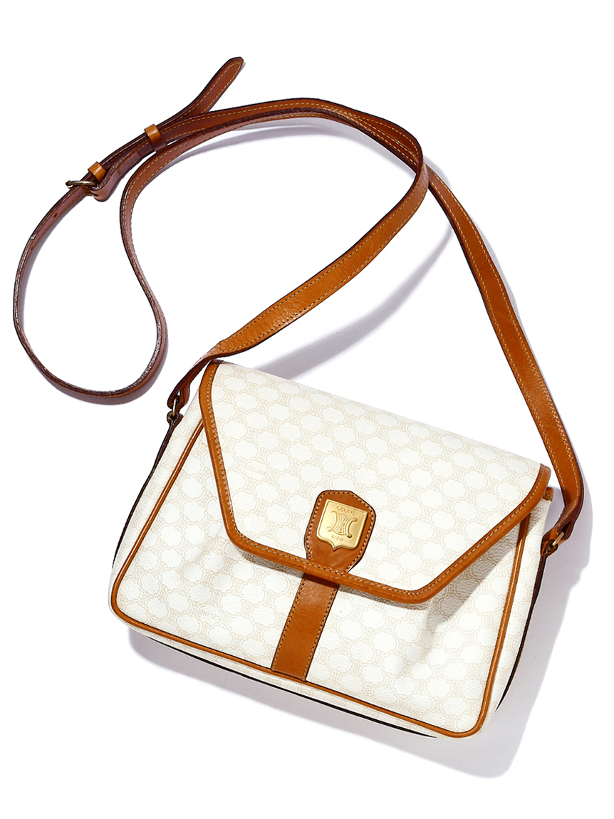 CELINEマカダムモノグラムフラップショルダー