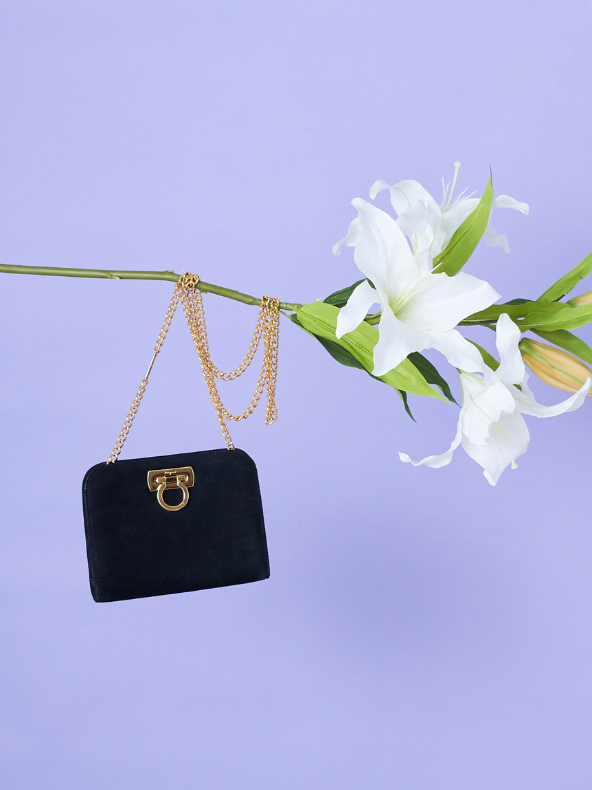 Salvatore Ferragamo ガンチーニスエードがま口チェーンショルダー