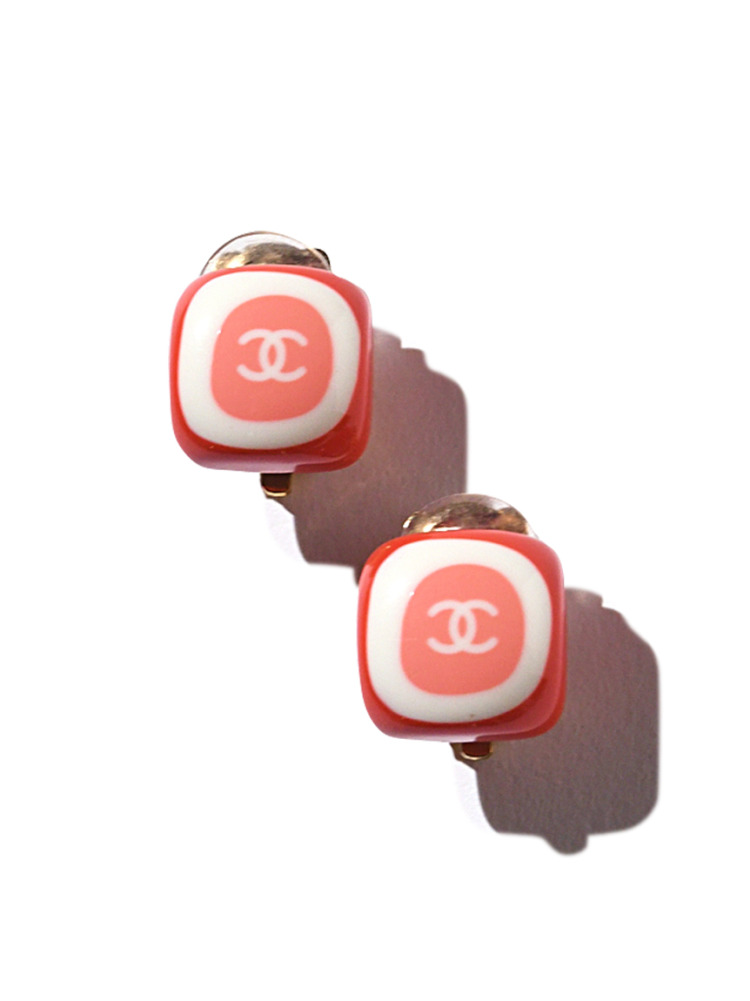 CHANELココマークマーブルミニイヤリング