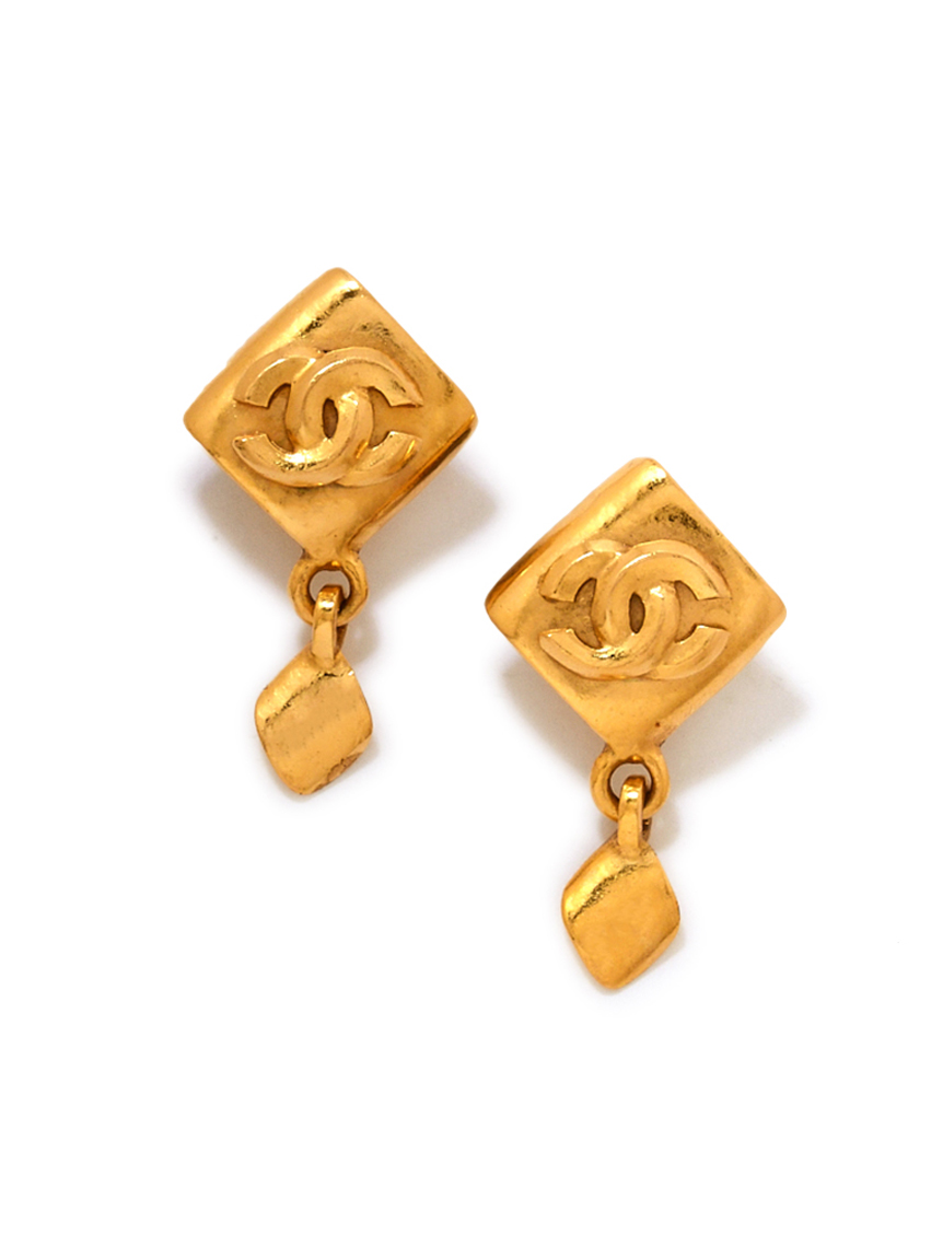 CHANELココマークスクエアイヤリング