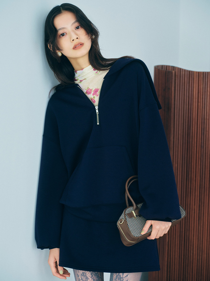 LILY BROWN ネイビー ハーフジップ トレーナーセットアップ THE CASUAL｜ロゴ刺繍裏起毛ハーフジップスウェット&パンツ 2点