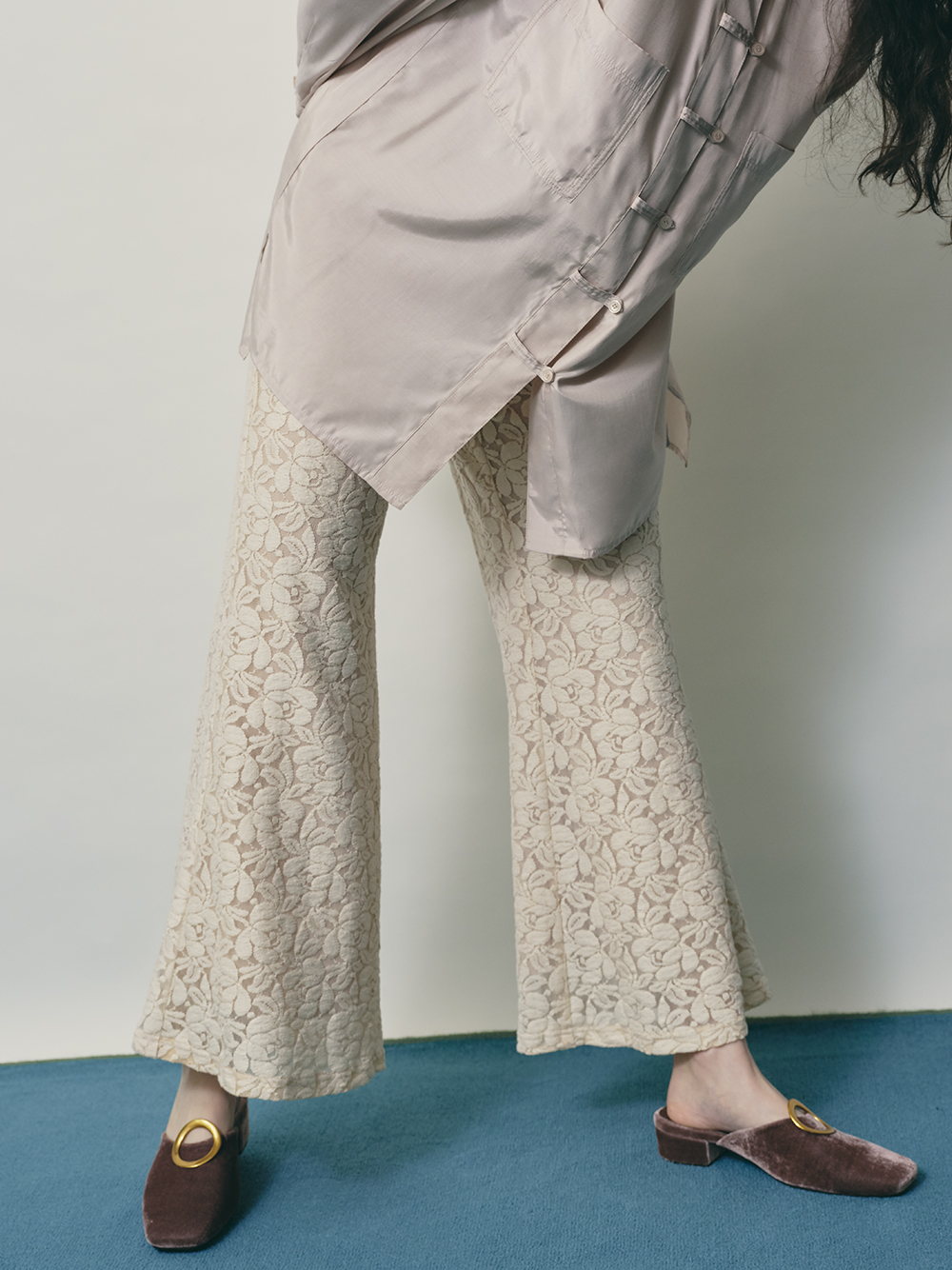 フラワーレースカットパンツ