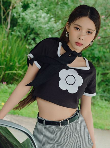 LILY BROWN×MARY QUANT】シェルステッチクロップドTシャツ(Tシャツ・カットソー)｜トップス｜LILY  BROWN（リリーブラウン）の通販サイト【公式】