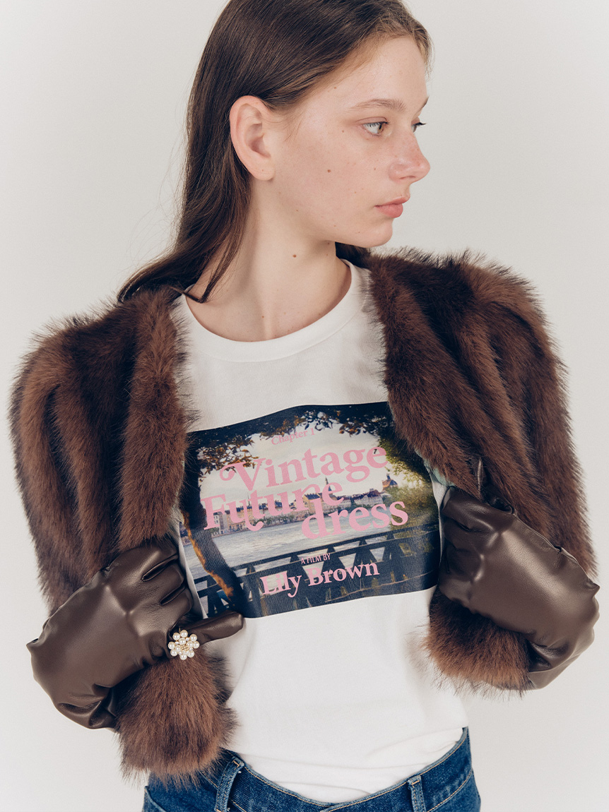 LILY BROWN（リリー ブラウン） ペプラムフリルトップス♥️新品タグ付き✨ LILY BROWN ペプラムフリルトップス LILY BROWN（リリーブラウン）の