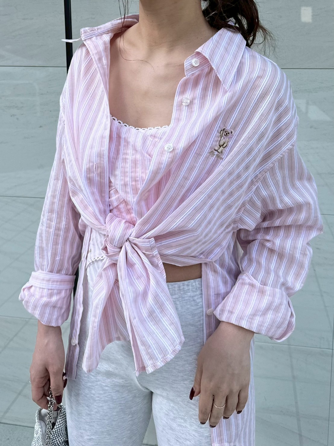 Lily Brown （リリーブラウン)Lily Bearクラシックシャツ 25春夏