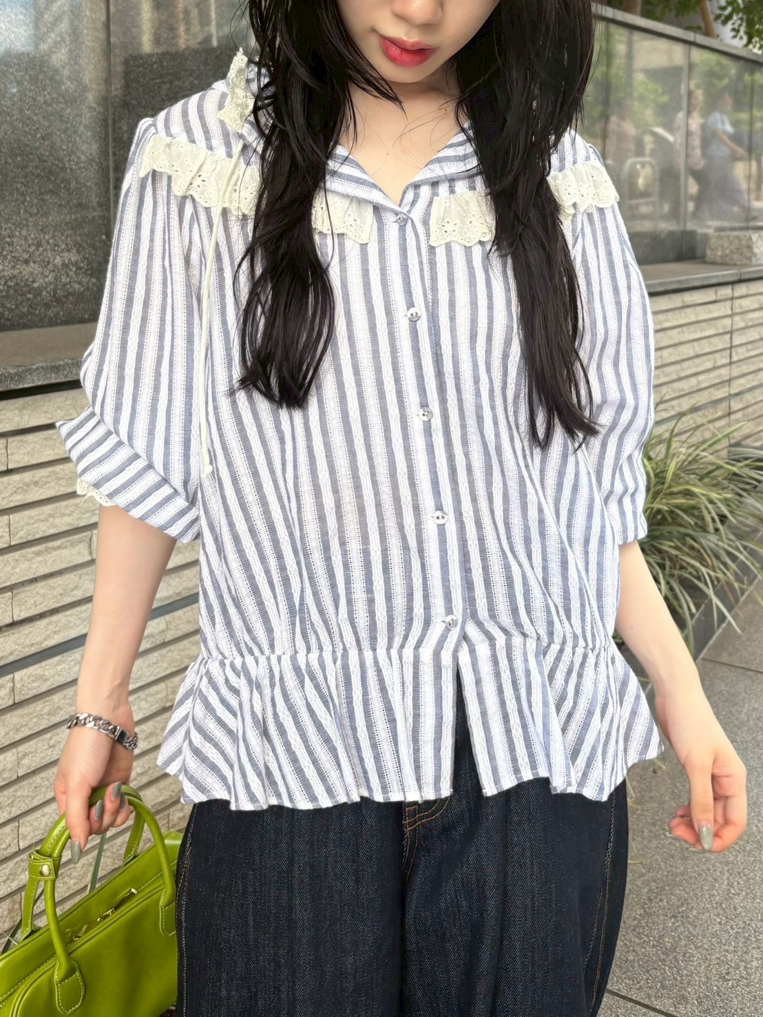 lilybrown フラワーチュールビジューブラウス ホワイト リリーブラウン LILY BROWN [L.B CANDY STOCK]フラワーチュール