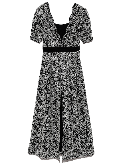 レイヤード刺繍チュールワンピース