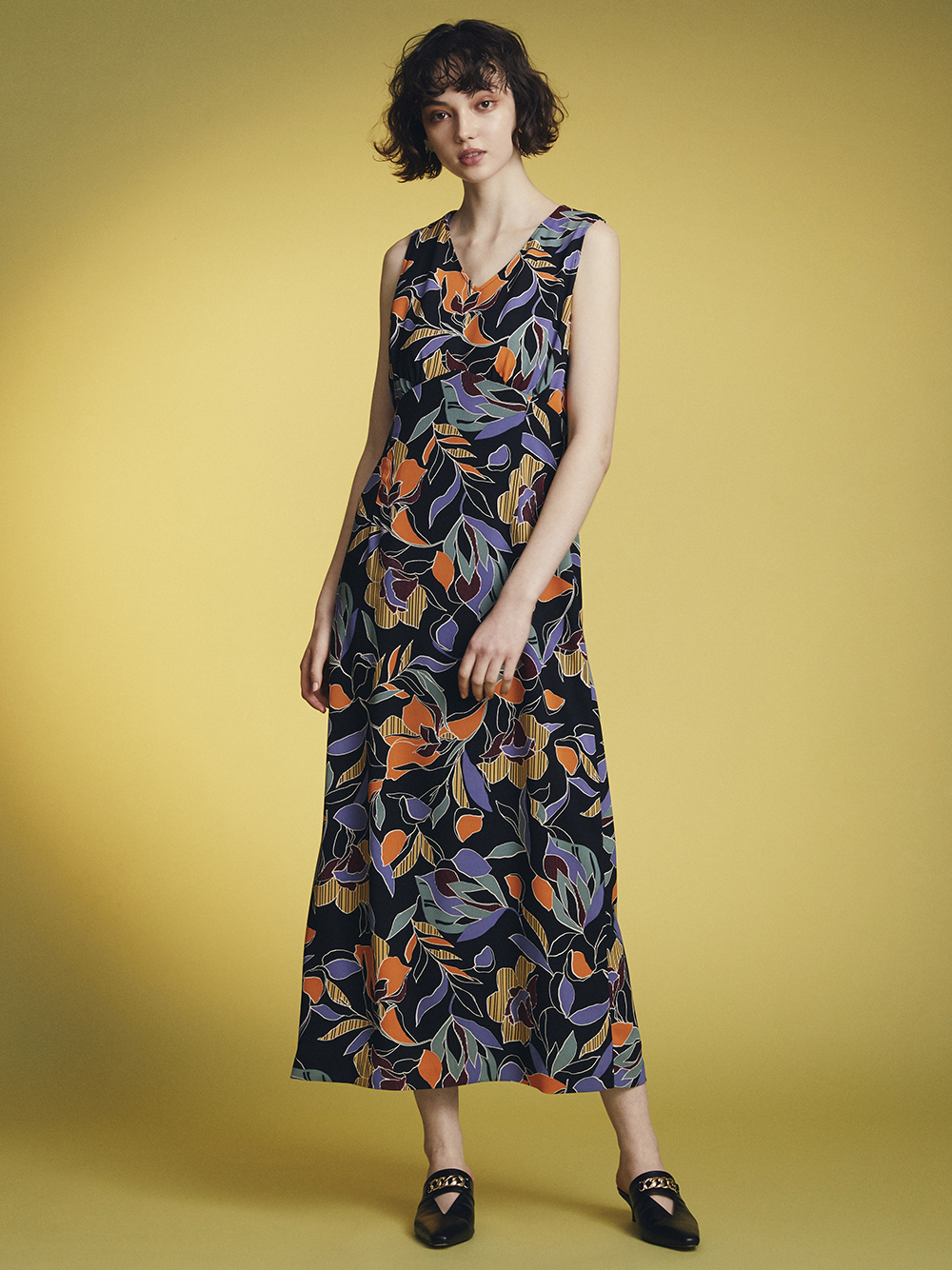 大花柄バッククロスワンピース