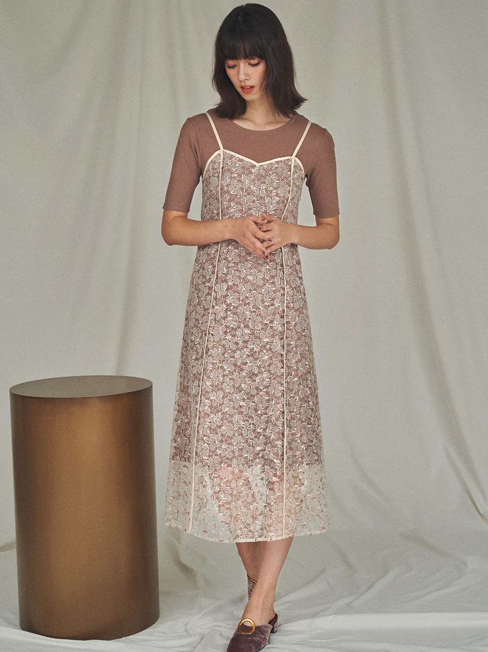 【オフィシャルオンラインストア限定】チュール刺繍キャミワンピセット