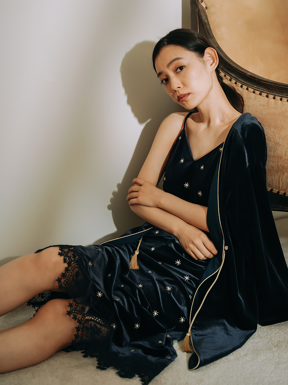 ベロア刺繍キャミワンピース