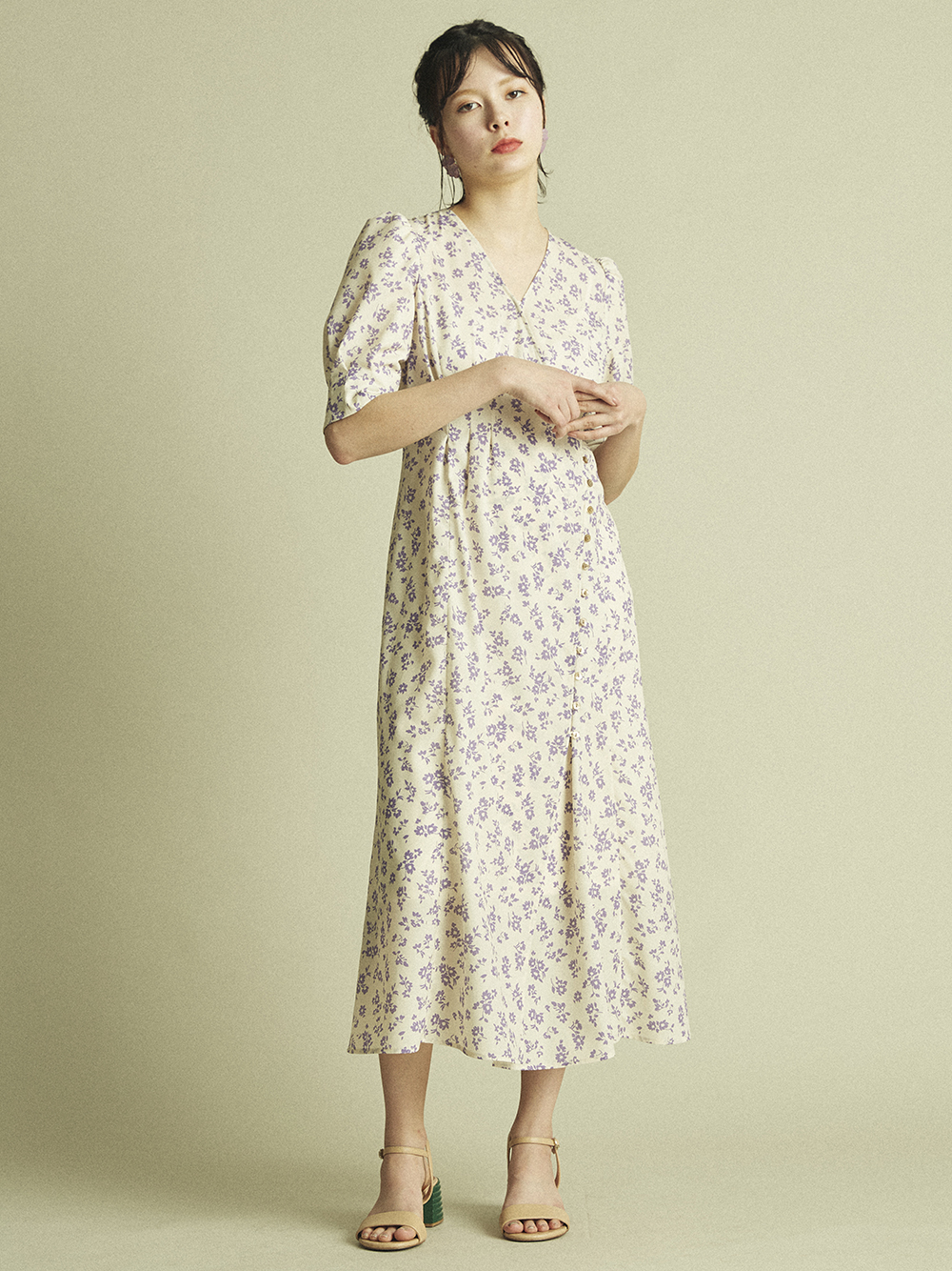 フラワーカシュクールワンピース マキシ ロングワンピース ワンピース Lily Brown リリーブラウン の通販サイト 公式