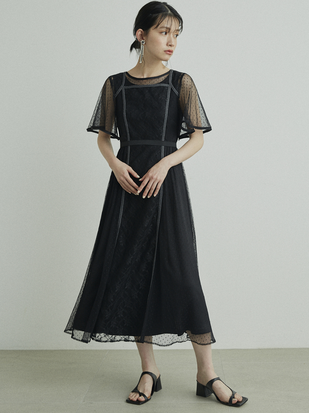 ワンピース Lily Brown リリーブラウン の通販サイト 公式