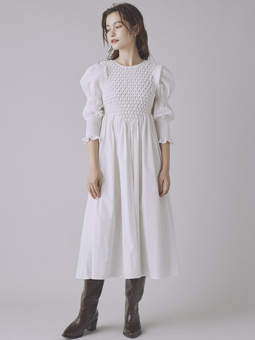 スモッキングワンピース マキシ ロングワンピース ワンピース Lily Brown リリーブラウン の通販サイト 公式 スモッキングワンピース マキシ ロングワンピース ワンピース Lily Brown リリーブラウン の通販サイト 公式