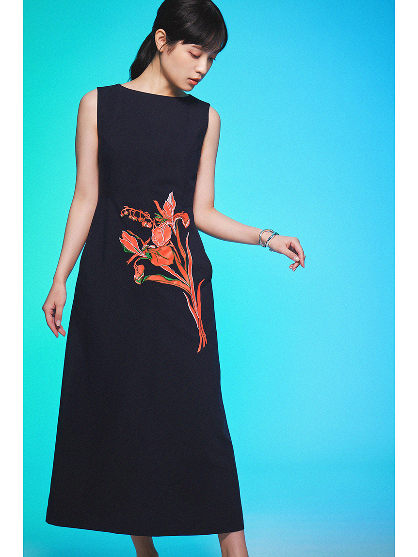 フラワープリント刺繍ワンピース マキシ ロングワンピース ワンピース Lily Brown リリーブラウン の通販サイト 公式