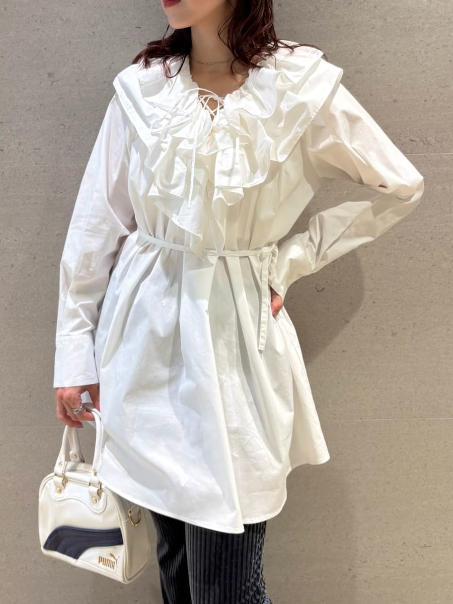 ねこ　　LILY BROWN フリル付きノースリーブミニワンピース ねこ LILY BROWN フリル付きノースリーブミニワンピース ミニ