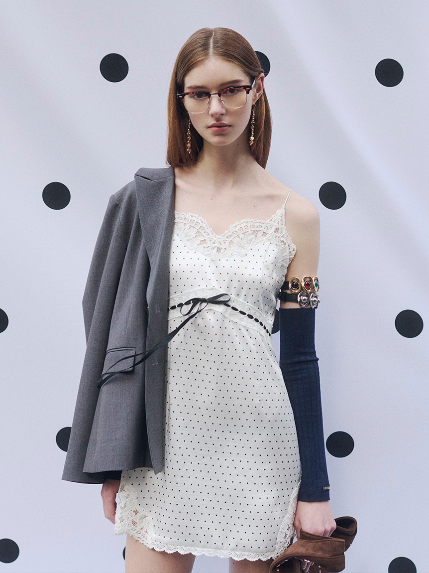 ミニワンピース｜LILY BROWN（リリーブラウン）の通販サイト【公式】