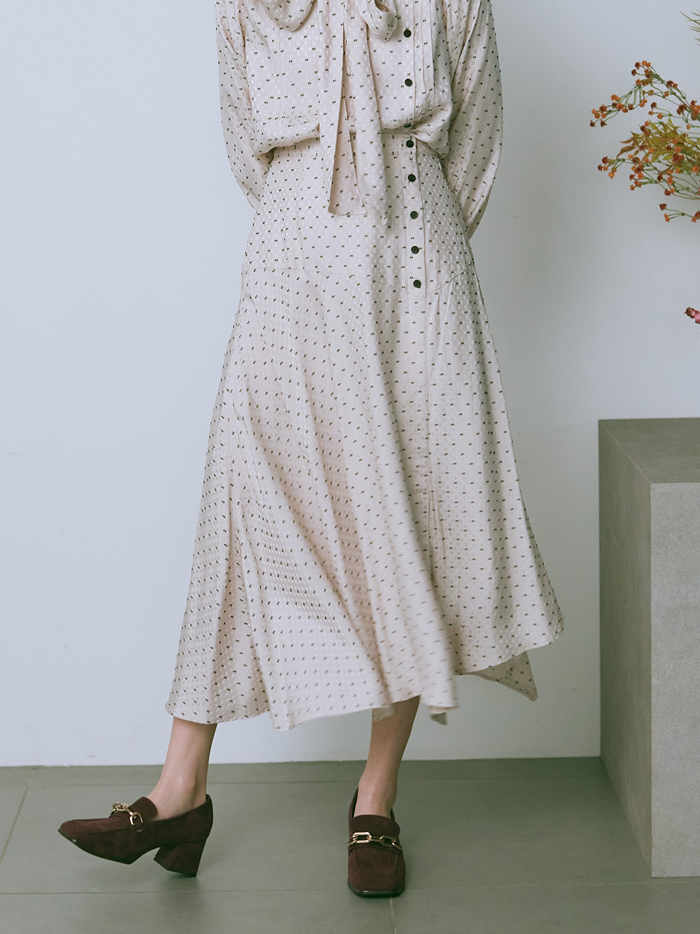 カットジャガードスカート