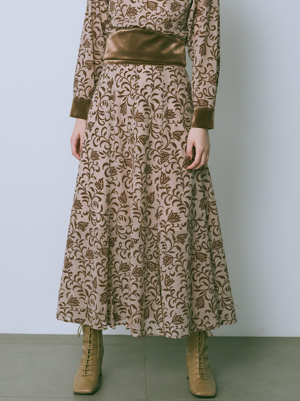 フラワーフロッキースカート