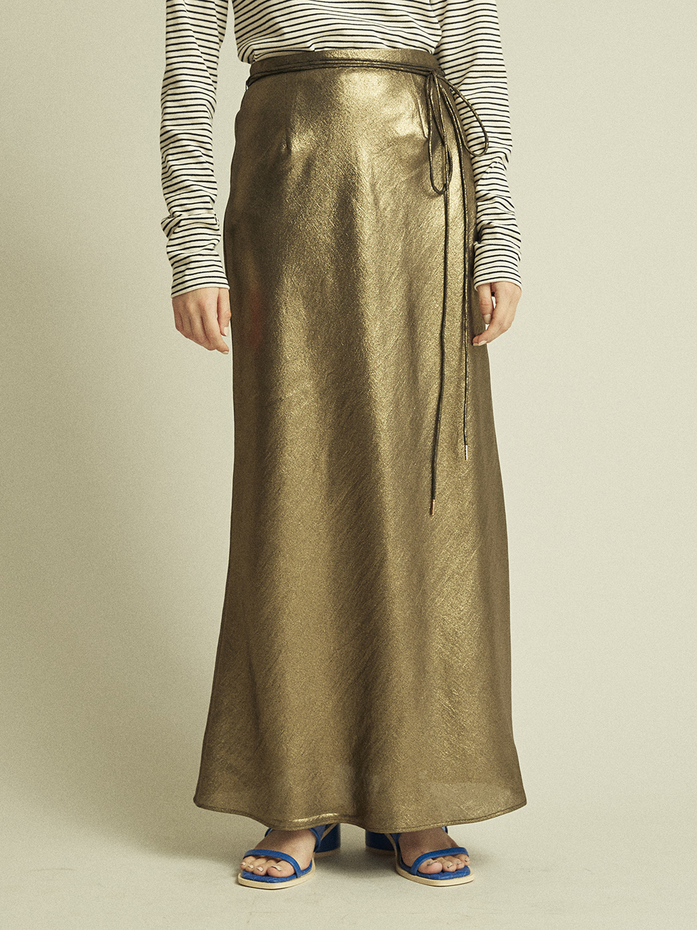 シャイニーロングスカート ロングスカート スカート Lily Brown リリーブラウン の通販サイト 公式