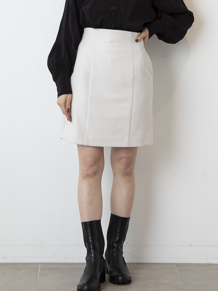 フレアスカショーパン(スカートパンツ)|パンツ|LILY BROWN(リリーブラウン)の通販サイト【公式】 フレアスカショーパン(スカートパンツ)|パンツ|LILY BROWN(リリーブラウン)の通販サイト【公式】