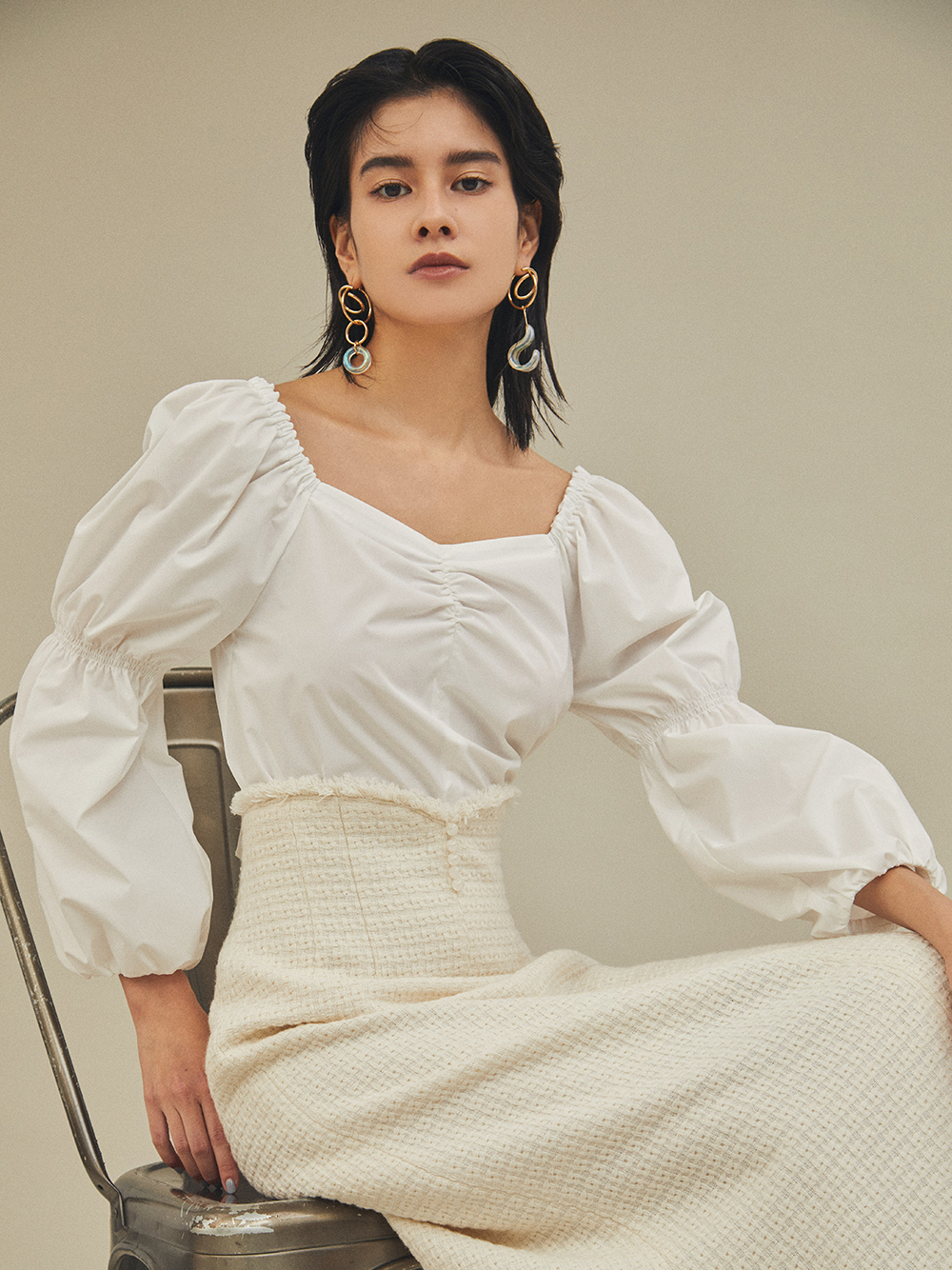 バックリボンブラウス