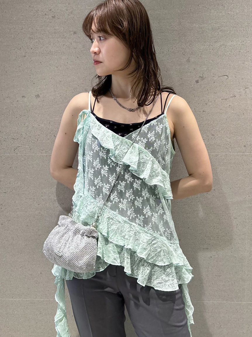 LILY BROWN レース付きキャミソール F レースフリルキャミトップス(タンクトップ・キャミソール