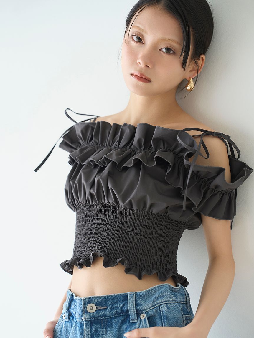 【新品未使用、タグ付き】 LILY BROWN 2wayデコルテフリルトップス 2wayデコルテフリルトップス(Tシャツ・カットソー)｜トップス