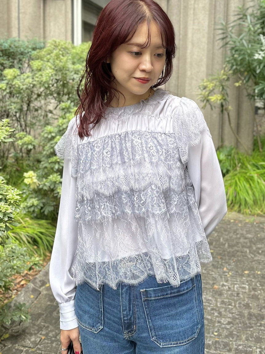 ◆未使用品❣️リリーブラウン レースカラーニットトップス 黒 LILYBROWN LILY BROWN（リリーブラウン）の「レース編みニットトップス