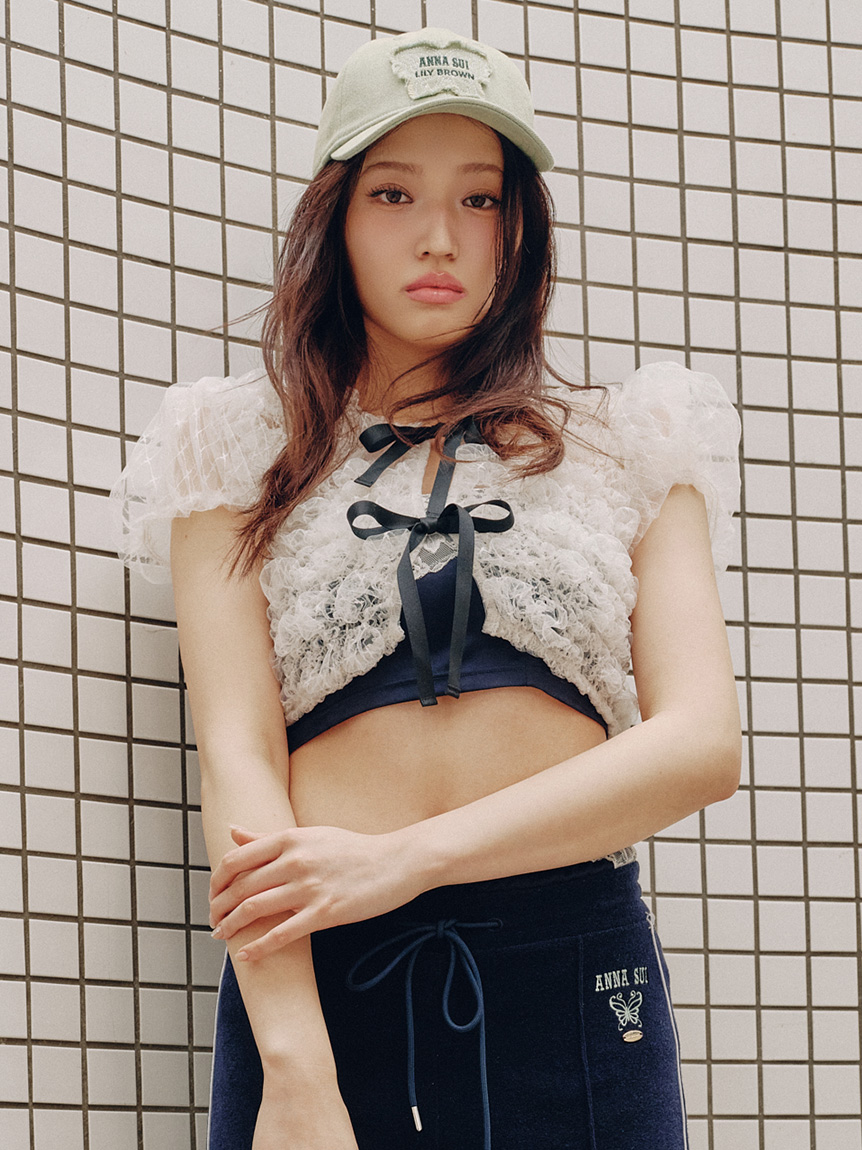 シャーリングコンパクトリボントップス lilybrown シャーリングコンパクトリボントップス(Tシャツ・カットソー