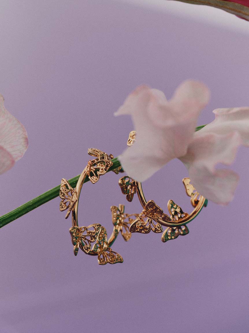 LILY BROWN × ANNA SUI】バタフライフープピアス(ピアス LILY BROWN × ANNA SUI】バタフライフープピアス(ピアス