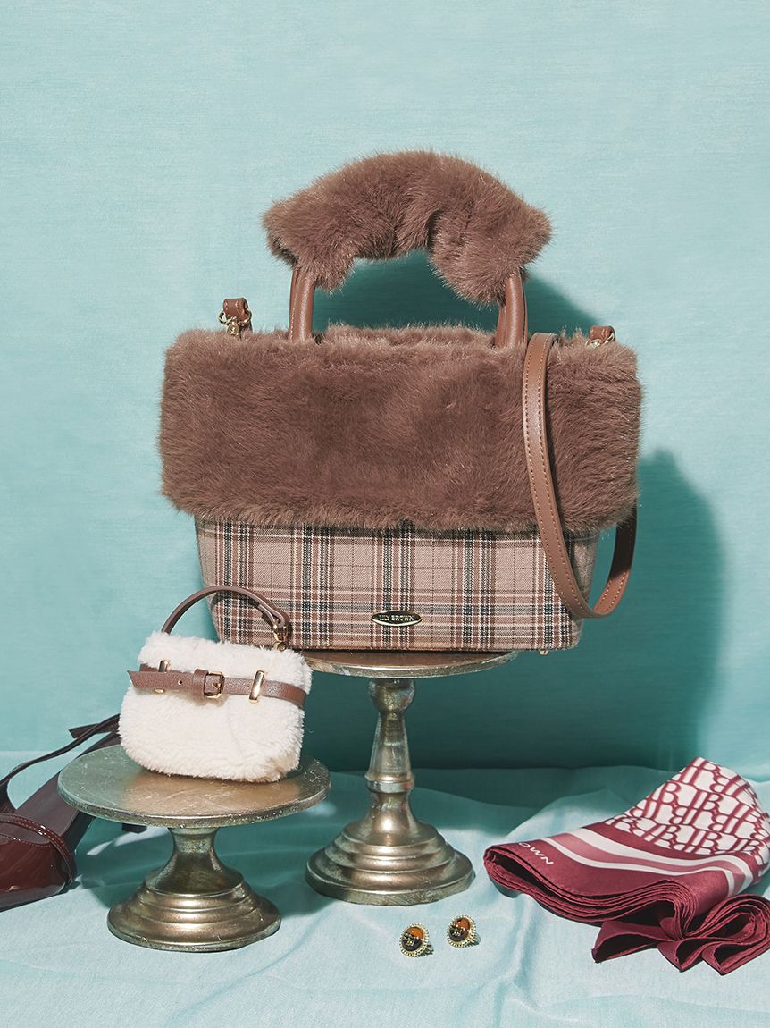 オフィシャル・MASHアプリ限定】エコファーコンビマルチウェイトート