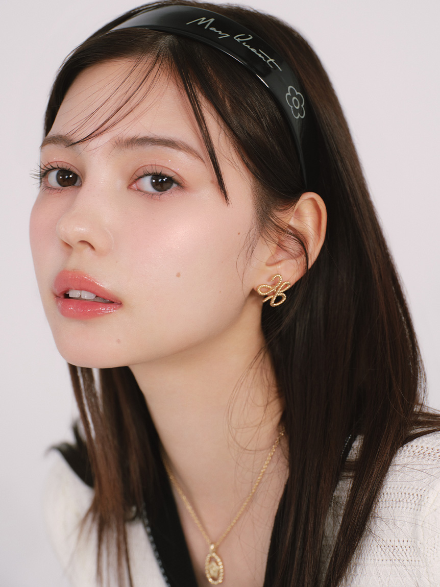【LILY BROWN×MARY QUANT】カチューシャ フリーサイズ　未使用 LILY BROWN×MARY QUANT】カチューシャ(ヘッドアクセサリー