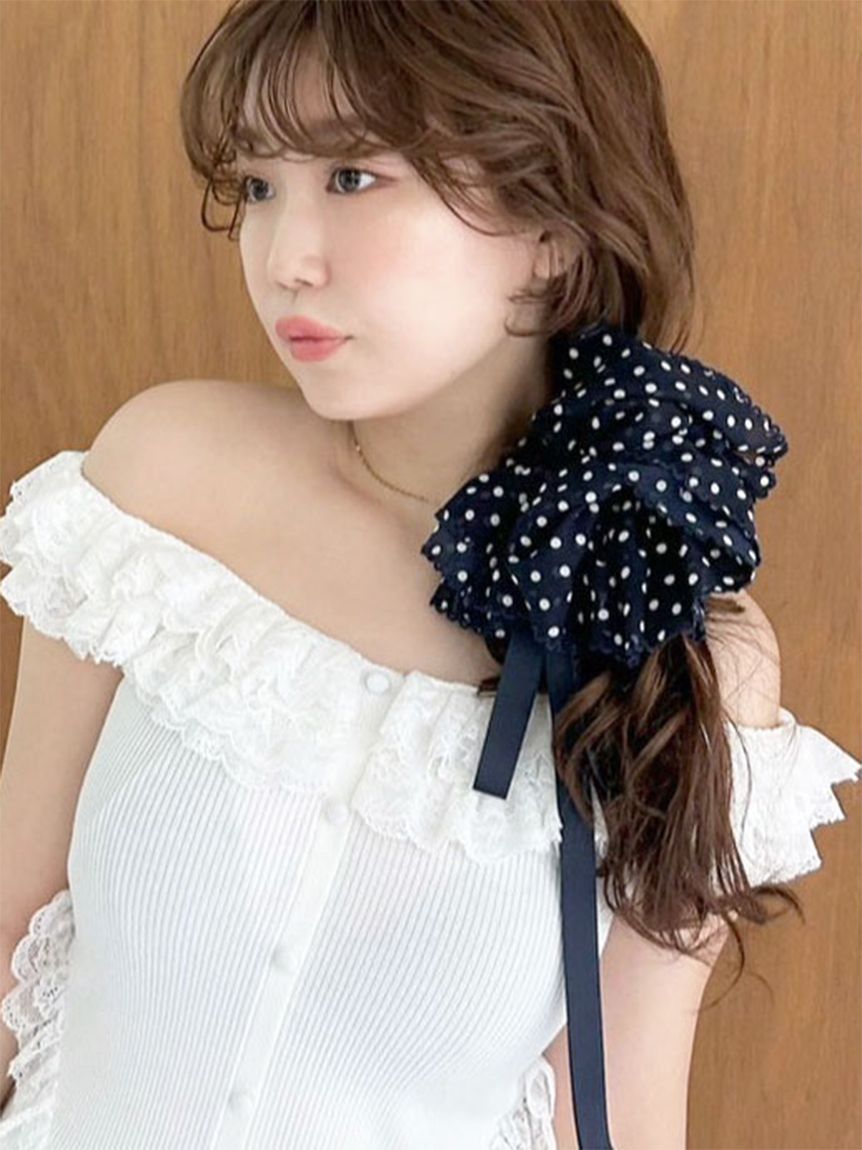 LILY BROWN ロングリボンシュシュ ホワイト 髪飾り ヘアアクセサリー LILY BROWN ロングリボンシュシュ ホワイト 髪飾り ヘア