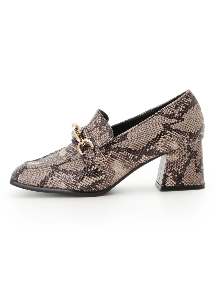 チェーンローファー