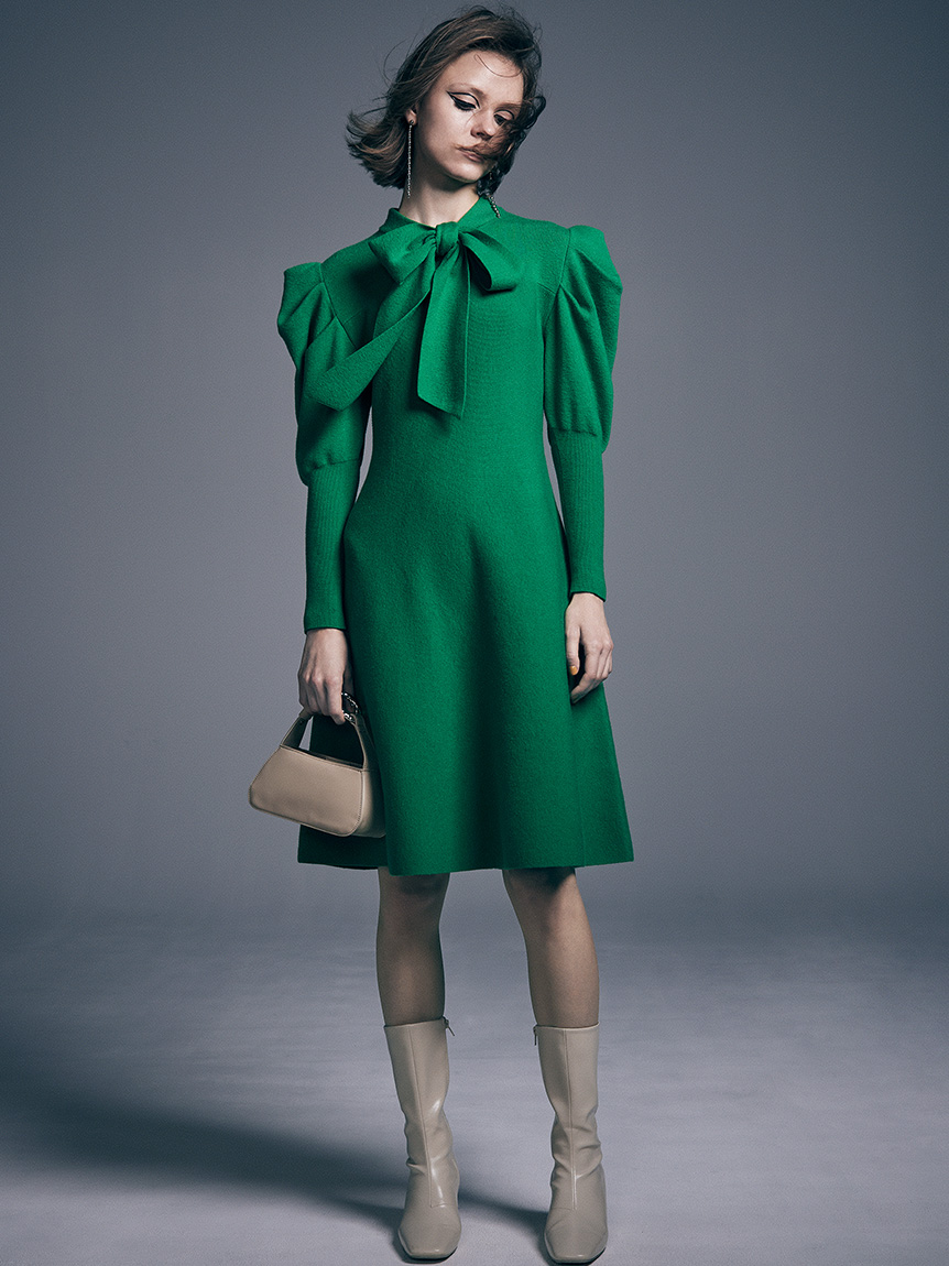 バックリボンaラインニットワンピース ミニワンピース ワンピース Lily Brown リリーブラウン の通販サイト 公式