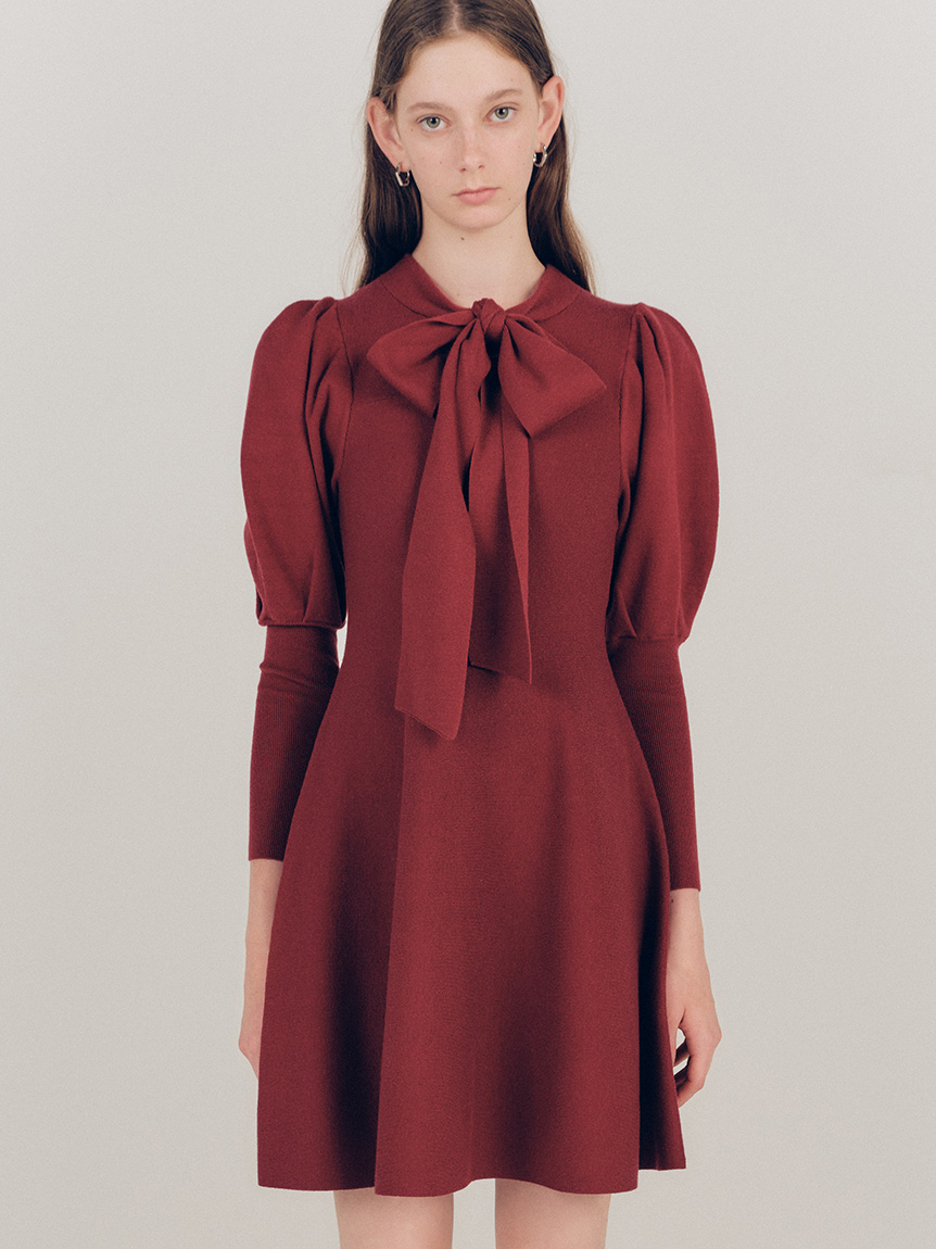 ボウタイリボンニットワンピース(ニットワンピース)｜ワンピース｜LILY