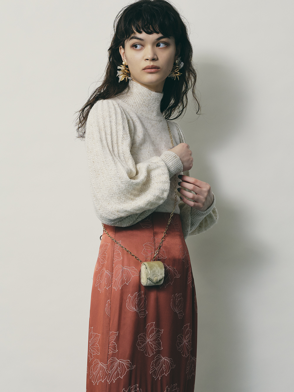 ボリュームスリーブニットプル