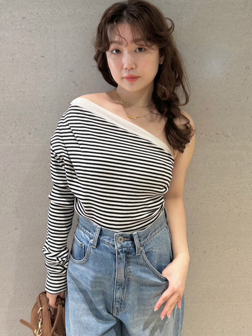 トップス｜LILY BROWN（リリーブラウン）の通販サイト【公式】