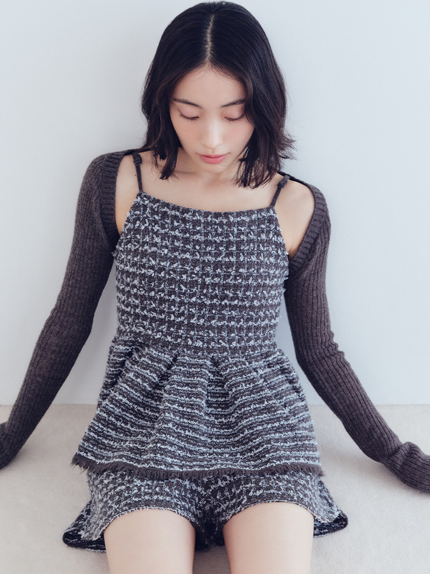 LILY BROWN ケーブルニット ショートパンツ ONE SIZE グレー セール】ニットショートパンツ（その他パンツ）｜LILY BROWN