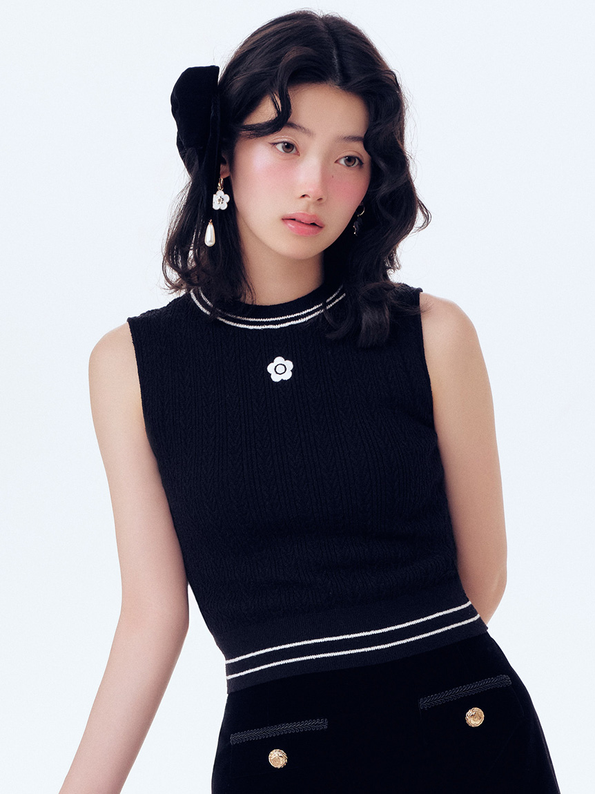 LILY BROWN×MARY QUANT】デイジー刺繍ケーブルノースリニット(タンク
