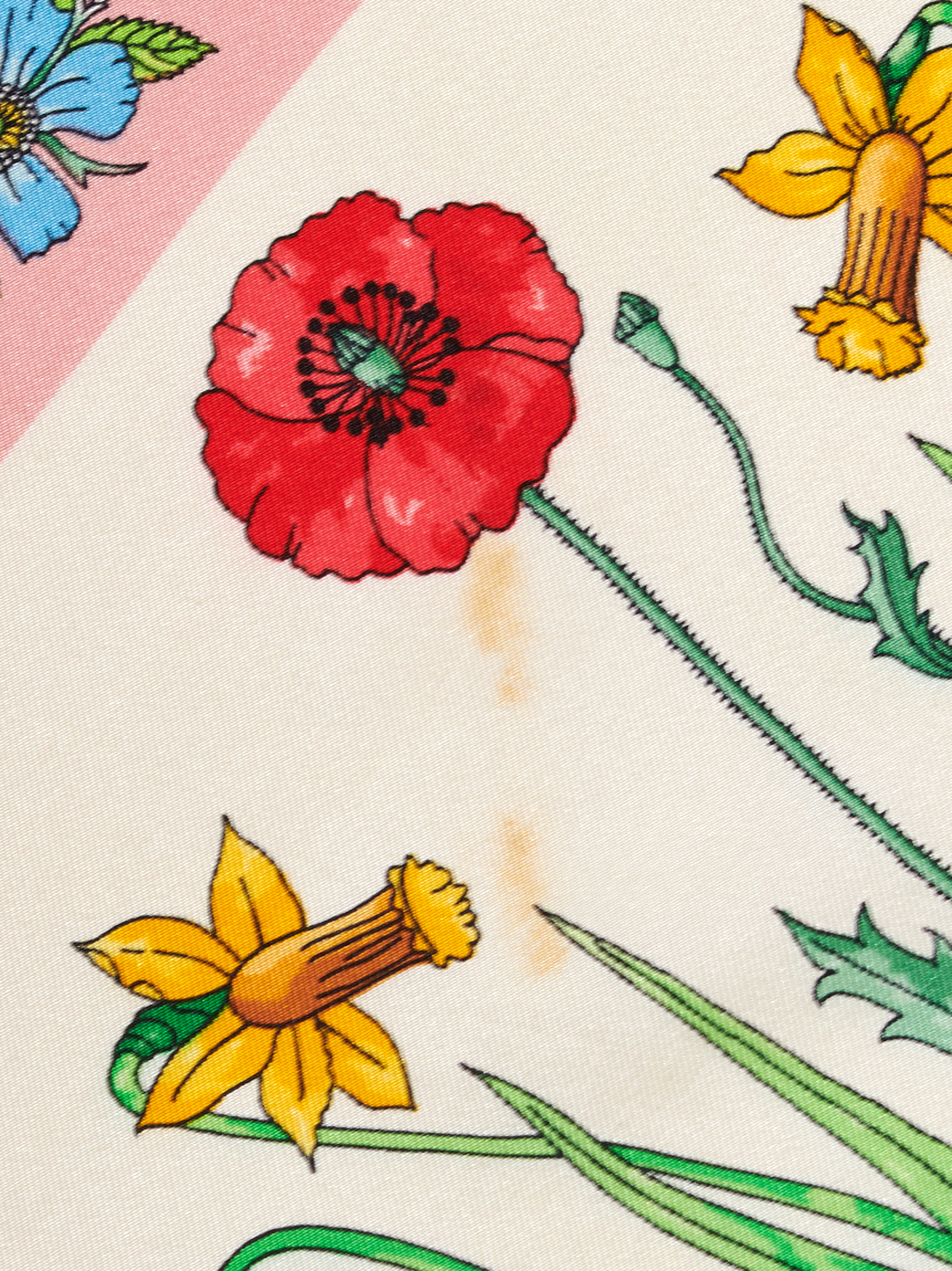 GUCCIシルクスカーフ(ヴィンテージ商品（VINTAGE ITEM）)｜LILY BROWN