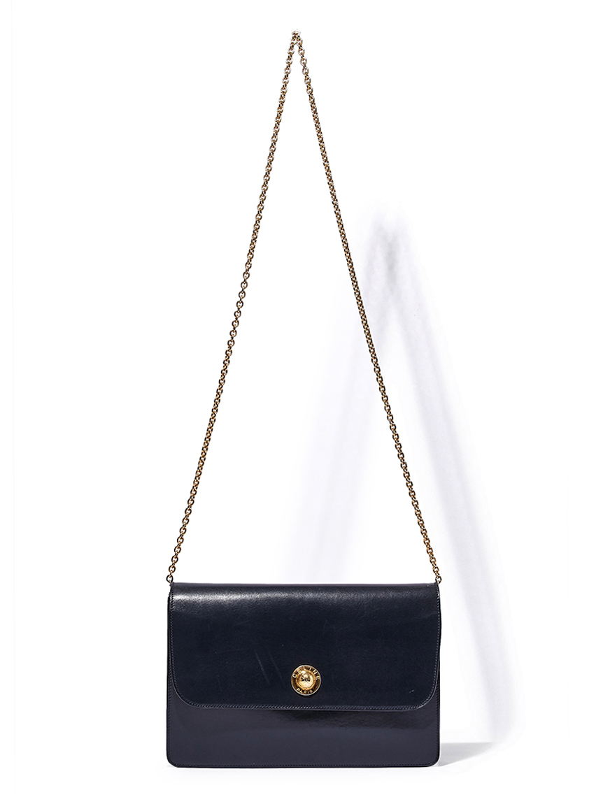 CELINE ネイビータイトスカート 金色ロゴチェーン付き CELINE ネイビータイトスカート 金色ロゴチェーン付き