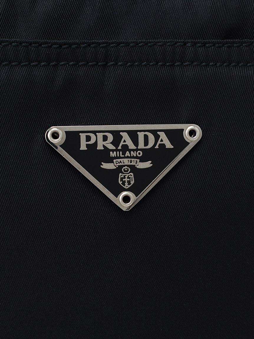 PRADA ロゴナイロンショルダー(ヴィンテージバッグ)｜ヴィンテージ商品