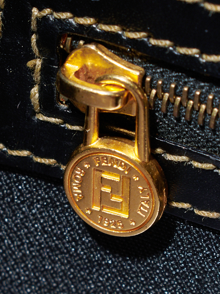 FENDI ペカンモノグラムハンドバッグ(ヴィンテージバッグ