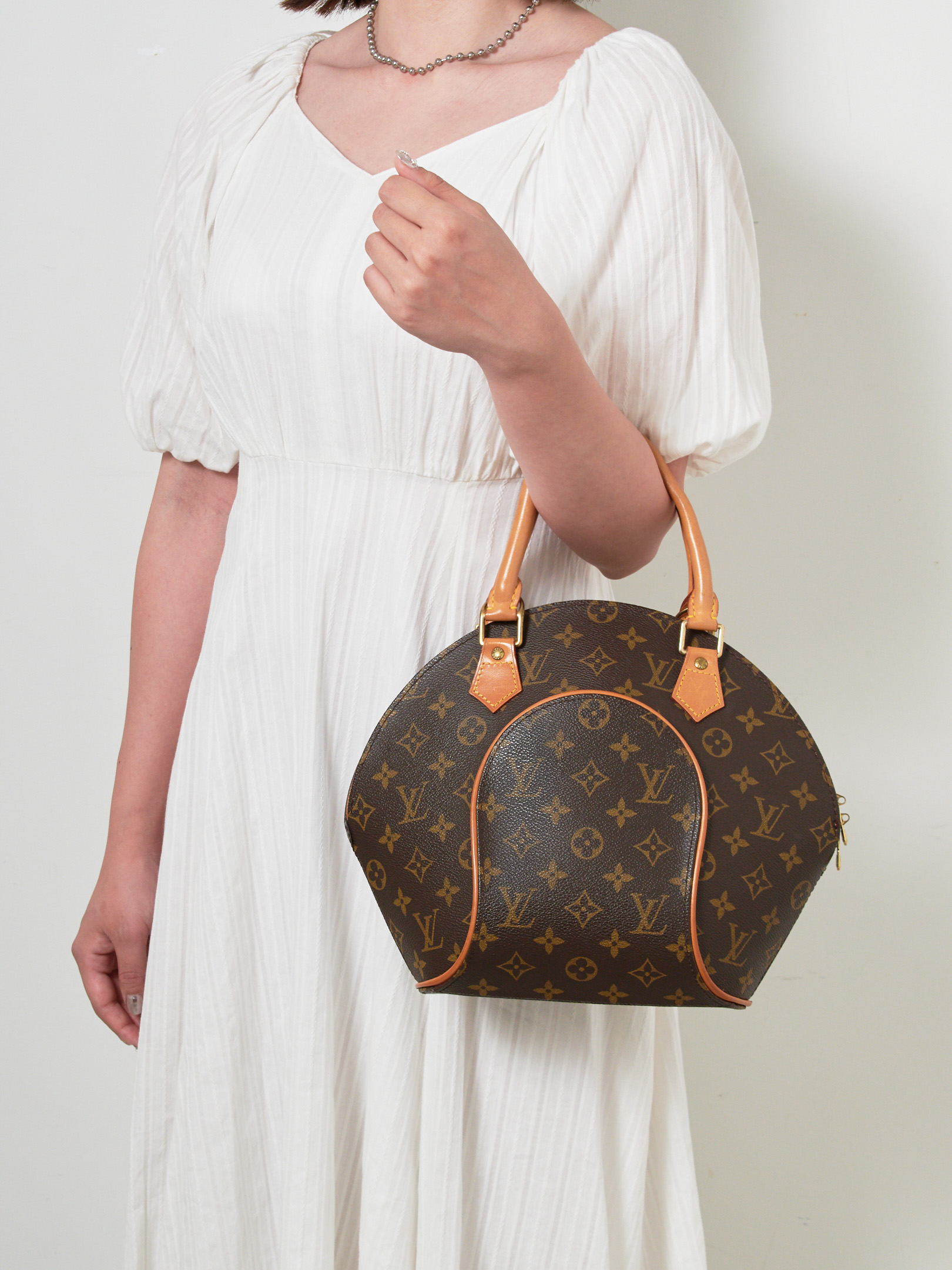 Louis Vuitton モノグラムエリプス(ヴィンテージバッグ)｜ヴィンテージ商品（VINTAGE ITEM）｜LILY  BROWN（リリーブラウン）の通販サイト【公式】