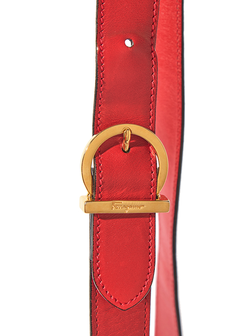 美品フェラガモ ワンショルダー ハンドバッグ ガンチーニ DY21-3816巾着 美品フェラガモ ワンショルダー ハンドバッグ ガンチーニ DY21-3816