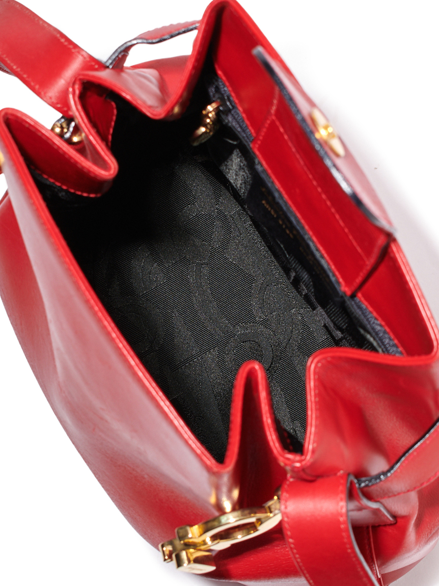 Salvatore Ferragamo ガンチーニ巾着ショルダー(ヴィンテージバッグ