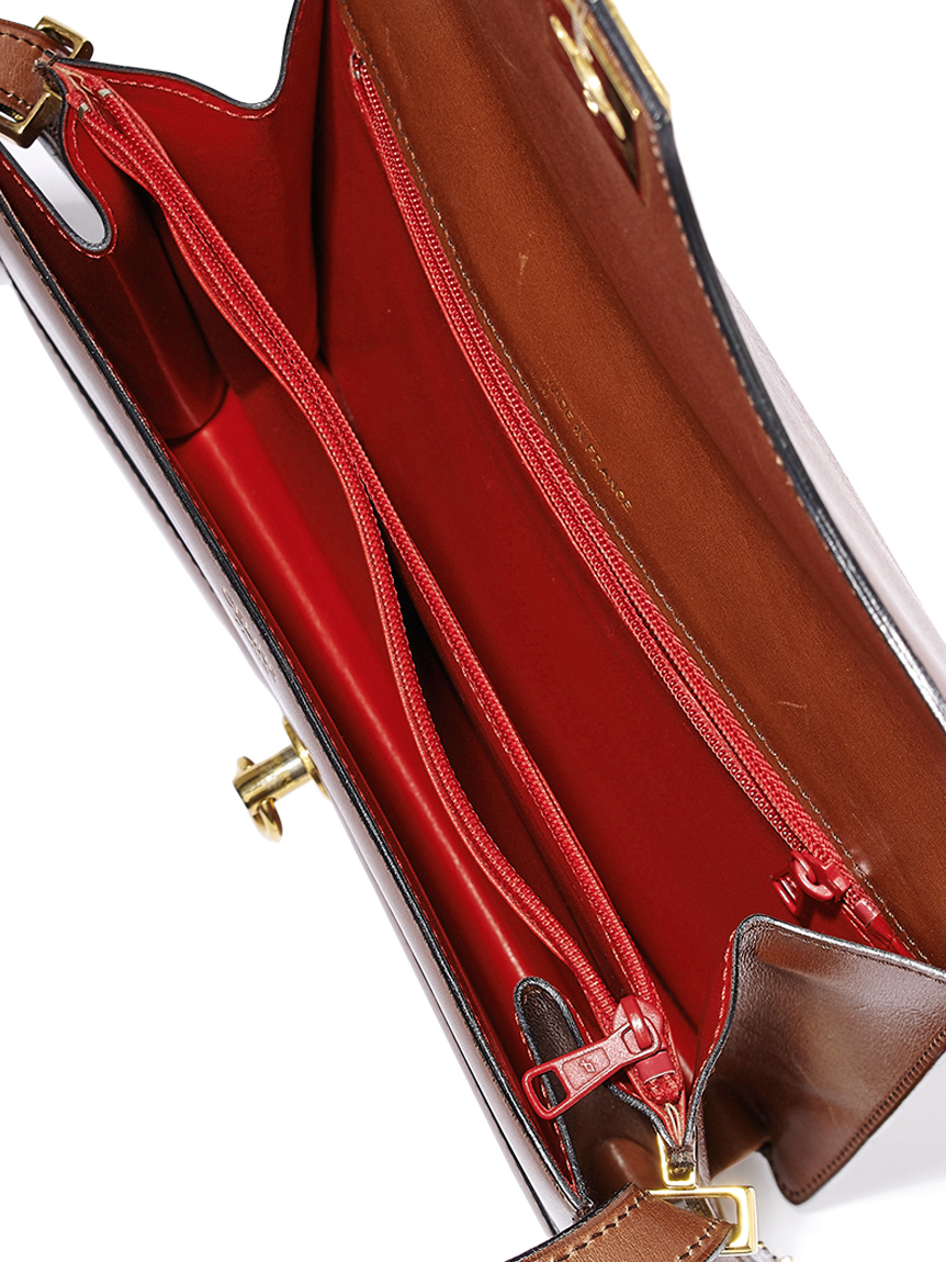 極美品 CELINE レザー ハンドバッグ ターンロック ロゴ金具 ファスナー セリーヌ CELINE ターンロック ロゴ エンボスレザー トート