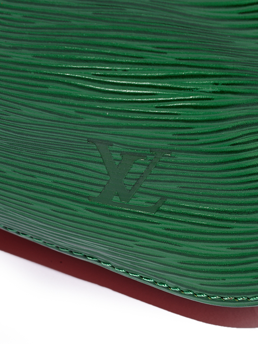Louis Vuitton エピ プチノエ(ヴィンテージバッグ)｜ヴィンテージ商品
